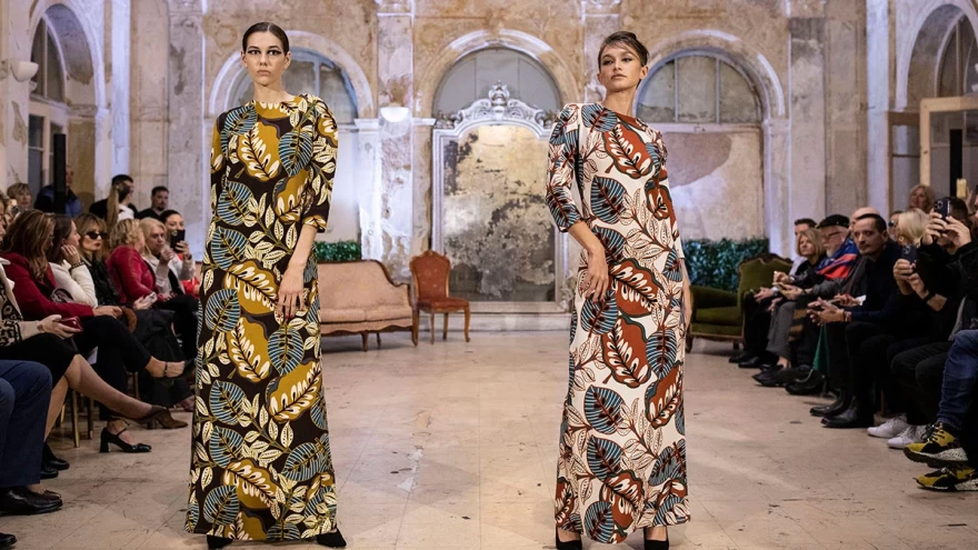 σόου κωστέτσος