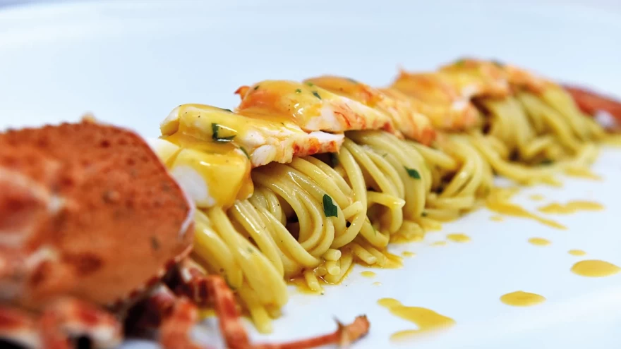 αστακομακαρονάδα