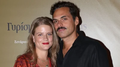 Δανάη Μιχαλάκη: Δημοσίευσε την πρώτη φωτογραφία με την 1 μηνός κόρη της