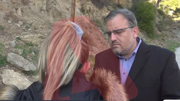 Ρέντη: «Χίλια συγγνώμη! Είναι σαν να βιώνω έναν δεύτερο θάνατο...» - Οι πρώτες δηλώσεις της μητέρας του 18χρονου που συνελήφθη για τα επεισόδια