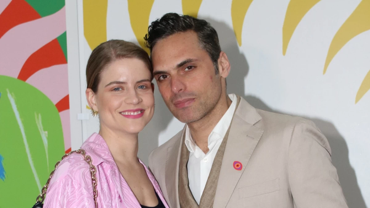 «Και για τους δύο μας χτυπάει η καρδιά μου» - Η πρώτη βόλτα του Γιώργου Παπαγεωργίου με την 17 ημερών κόρη του