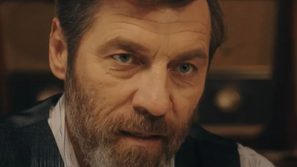 Το Ναυάγιο (19/12): «Ήρθε η στιγμή Τρύφωνα...» - Το σχέδιο του Ιπποκράτη για να ελέγχει την Ειρήνη