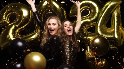 New Year's Eve: Αυτά είναι τα πιο glam χτενίσματα για το ρεβεγιόν της Πρωτοχρονιάς!