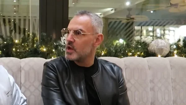 «Όταν χωρίζεις είναι συγκεκριμένες οι μέρες που παίρνεις τα παιδιά...» - Η σπάνια αναφορά του Νίκου Συρίγου στο το διαζύγιό του