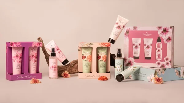 Flower power: H νέα σειρά σώματος Floral της Primo Bagno θα απογειώσει την ιεροτελεστία φροντίδας σου!