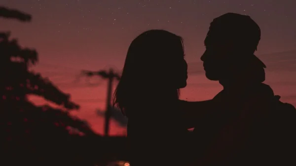 Προσοχή αυτό το Σαββατοκύριακο: Κριοί, Καρκίνοι και 2 ακόμη ζώδια θα έρθουν σε επαφή με κάποιον από το παρελθόν τους!