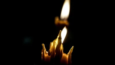 Νεκρή σε τροχαίο αγαπημένη τραγουδίστρια - Πέθανε ακαριαία όταν το αυτοκίνητό της συγκρούστηκε μετωπικά με αμάξι που μπήκε στην αντίθεση λωρίδα