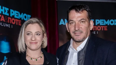 Αφροδίτη Σκαφίδα: Με στενό μαύρο φόρεμα στον 5ο μήνα της εγκυμοσύνης της - Έχει φουσκώσει πολύ η κοιλίτσα της