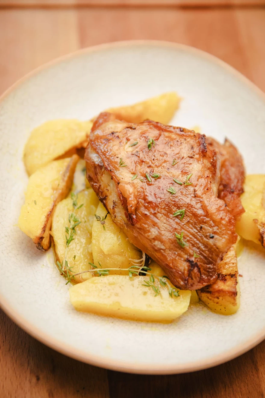 κρέας διόνυσος