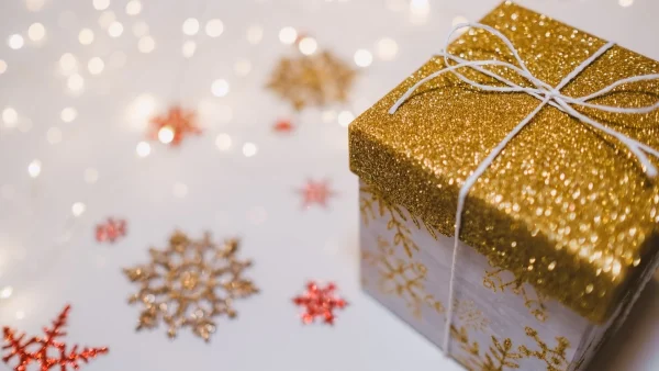 Τα καλύτερα Xmas beauty gifts με τιμές από 14,99 ευρώ για να συμπεριλάβεις από τώρα στην wish list των γιορτών!