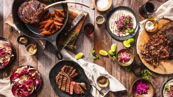 9 τροφές που δεν πρέπει να τρως μετά τις 6 το απόγευμα αν θέλεις να χάσεις βάρος και να νιώσεις πιο ανάλαφρη!