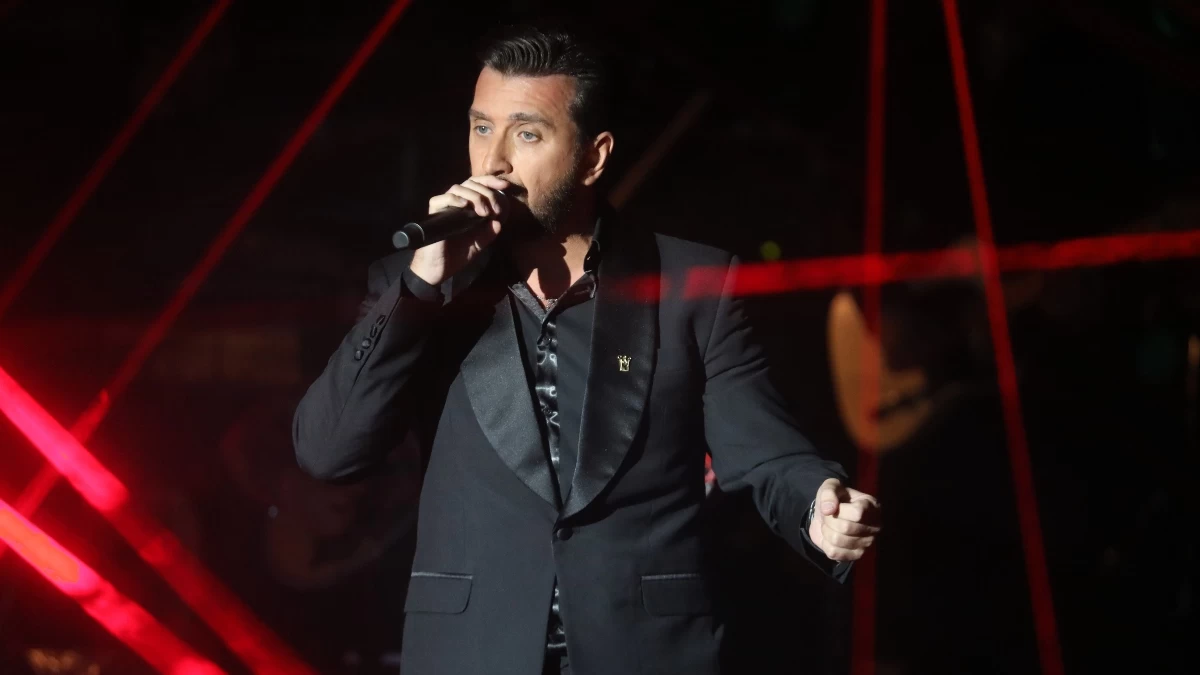 Θάνος Πετρέλης:  Το συγκινητικό αντίο στην Λιάνα - Εύα Αμούτζα