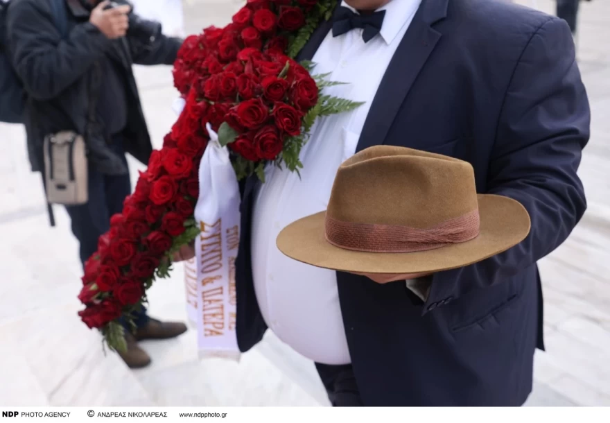 βασίλης βασιλικός κηδεία