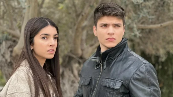 H γη της ελιάς: Μια σφαίρα τον βρίσκει στο λαιμό και η άλλη στο στήθος - Αυτό είναι το τραγικό τέλος του Φίλιππου