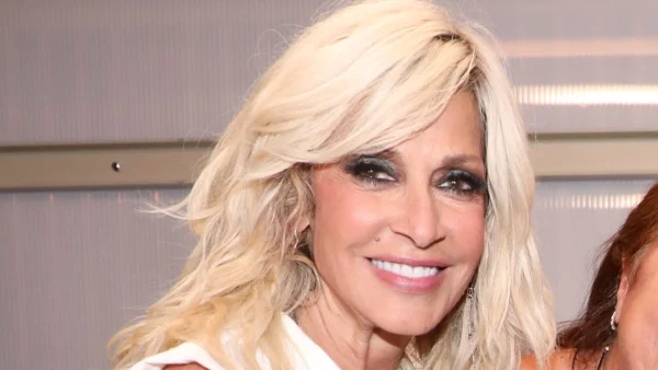 Άννα Βίσση: Είναι 66 αλλά νιώθει 40αρα - Αποκάλυψε τα μυστικά που κρατάνε fit & καλλίγραμμο το σώμα της