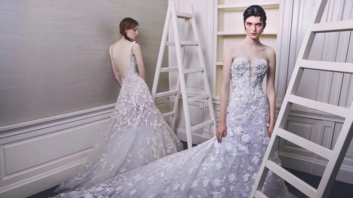 Celia Kritharioti: Η "αυτοκράτειρα των νυφικών" που λατρεύει τις γυναίκες