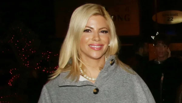 Αντελίνα Βαρθακούρη: Εμφανίστηκε μετά από 2,5 χρόνια εξαφάνισης - Με καστανά μαλλιά και πολύ πιο αδύνατη