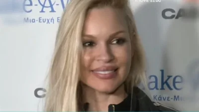 Έγκυος στο πρώτο της παιδάκι η Βίκυ Κάβουρα - Η πρώτη δημόσια εμφάνιση με την 5 μηνών κοιλίτσα της