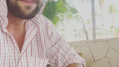 Νεκρός σε αεροπορικό δυστύχημα πολύ γνωστός ηθοποιός μαζί με τις 2 ανήλικες κόρες του