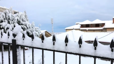 Kαιρός (21/1): Χιονόνερα και θυελλώδεις άνεμοι - Τσουχτερό σήμερα το κρύο και έντονη παγωνιά