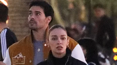 Ελένη Φουρέιρα - Αλμπέρτο Μποτία: Σπάνια δημόσια εμφάνιση για το ζευγάρι με τον 11 μηνών γιο τους