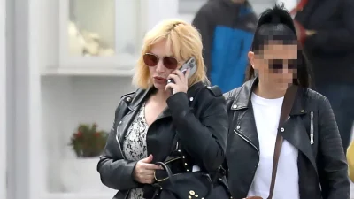 Ελεωνόρα Ζουγανέλη: «Αποχαιρετώ τον χρόνο με ευγνωμοσύνη για όσα αγάπησα...» - Έλειπε από το άλμπουμ της ο Νίκος Συρίγος