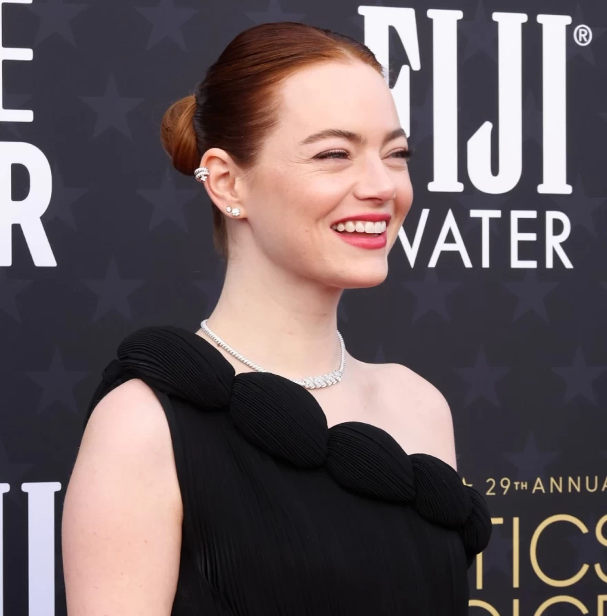emmastone_criticsawards2024