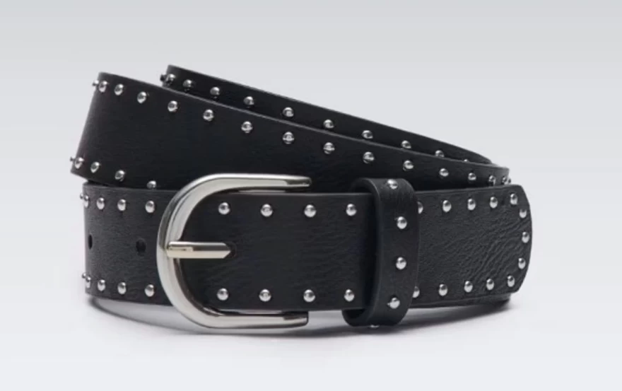 ζώνη με καρφιά