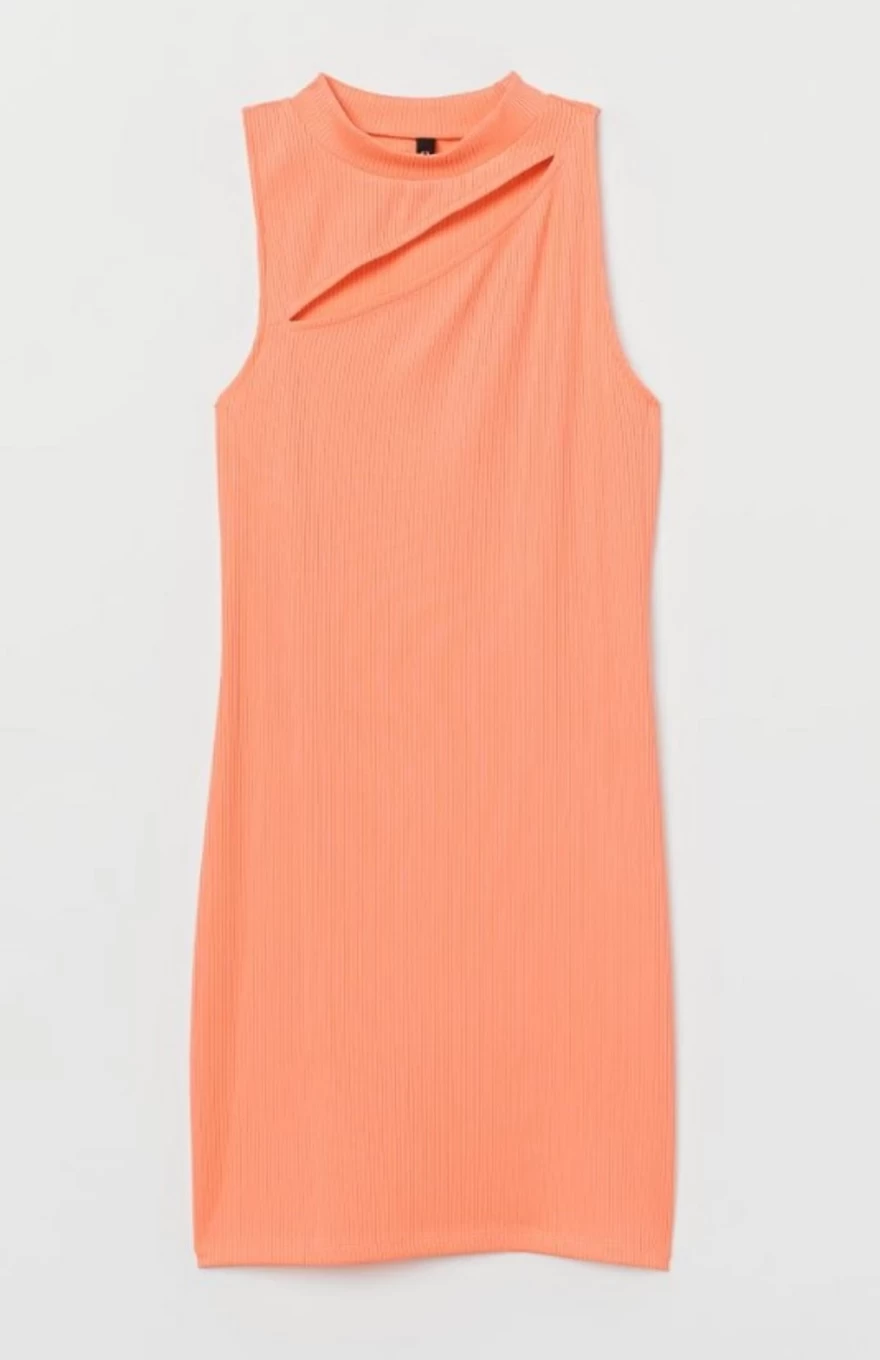 στενό φορεμα