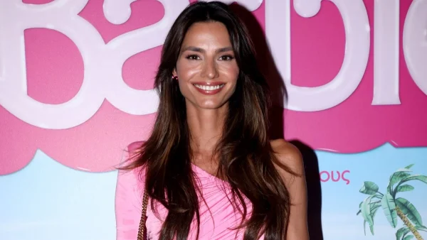 Ηλιάνα Παπαγεωργίου: Η πρώτη κοινή φωτογραφία με τον σύντροφό της, Γιάννη Καραβασάνη - Μαζί αγκαλιά