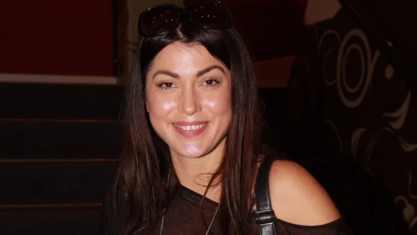 Κλέλια Ρένεση: «Πεθαίνεις όλο και περισσότερο...» - Η μακροσκελής και όλο νόημα ανάρτηση της ηθοποιού