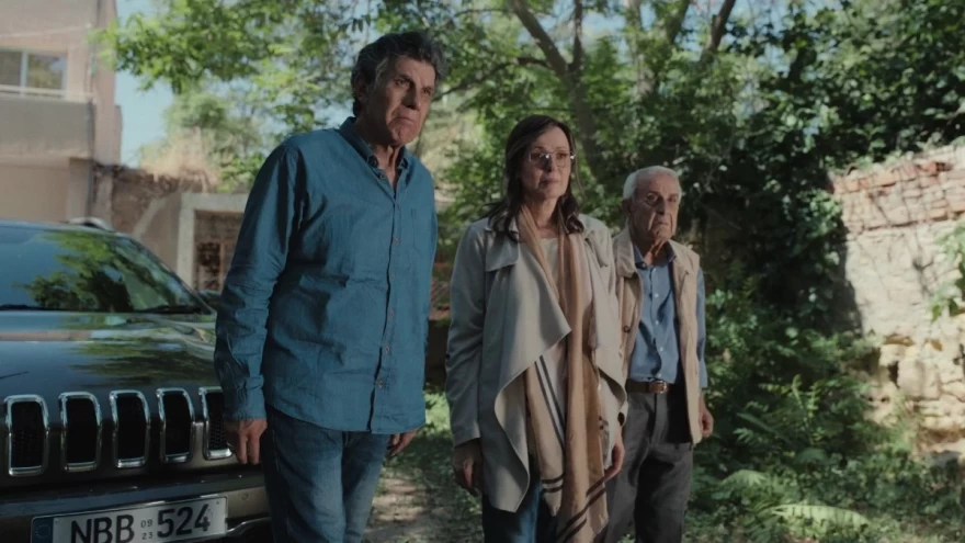 Γιάννης Μπέζος Κοραλία Καράντη Γιώργος Ζένιος