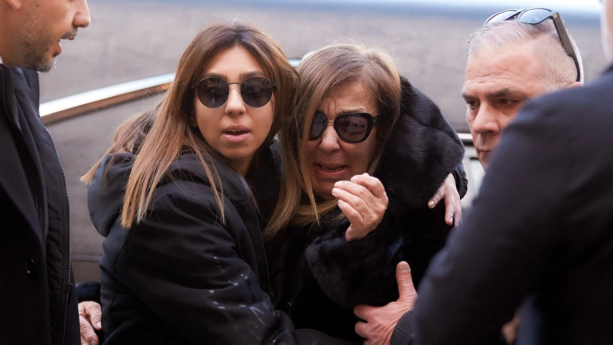 23 ημέρες από την κηδεία του Βασίλη Καρρά - Το νέο χτύπημα της μοίρας για τη σύζυγό και την κόρη του, Ειρήνη