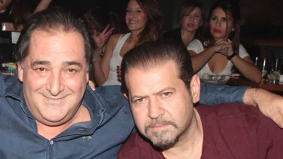 Βασίλης Καρράς - Χάρης Κωστόπουλος: Το τραγικό παιχνίδι της μοίρας για τους δυο κουμπάρους