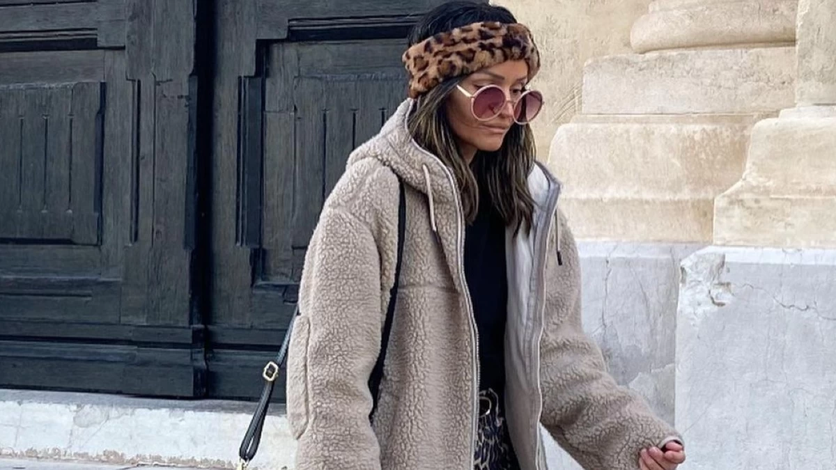 Αυτά είναι τα παντελόνια που θα (ξανα)δούμε παντού τους επόμενους μήνες