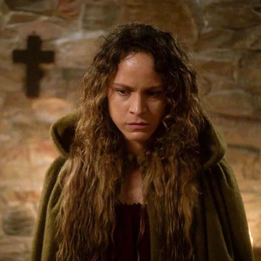 Η Θεοφανώ από την σειρά Μάγισσα