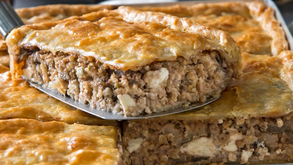 Αργίτικη μελιτζανόπιτα με τριμμένη φέτα και καρύδια - Πως να την φτιάξεις μόνη σου σπίτι