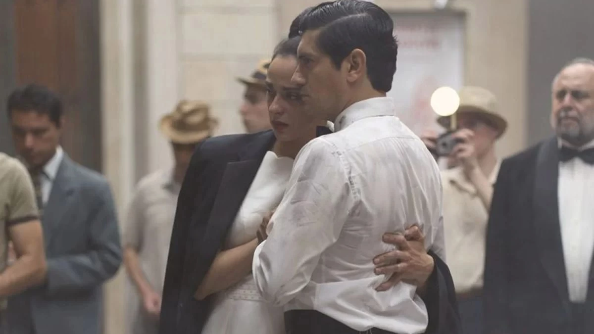 Ο Παράδεισος των Κυριών: «Ντίνο, είναι αλήθεια! Με τον Φώτη είμαστε και πάλι μαζί» - Η Μιράντα δίνει τη χαριστική βολή στον γάμο τους