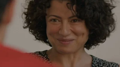 Η Παραλία: Ο Γράντος δίνει το διαζύγιο στην Κερασία