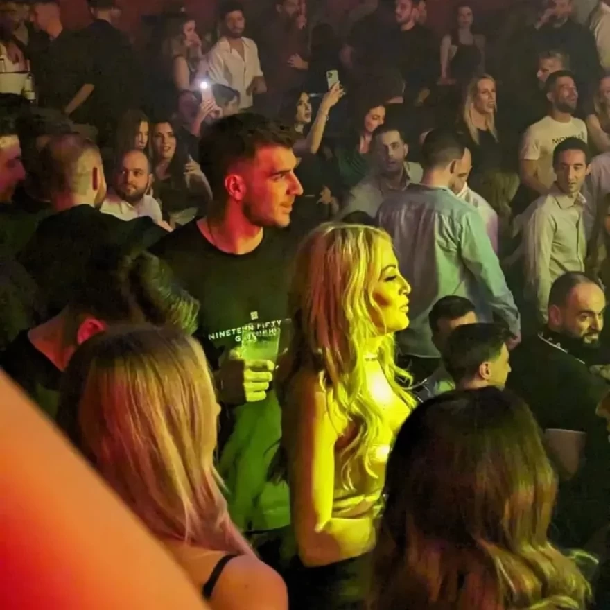 ΕΛΕΝΗ ΒΟΥΛΓΑΡΑΚΗ - ΦΩΤΗΣ ΙΩΑΝΝΙΔΗΣ