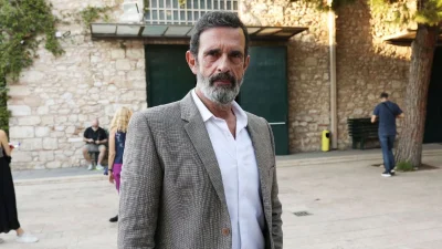 Λεωνίδας Κακούρης: Η ηλικία, η καταγωγή και το διαζύγιο από την Ρωσίδα χορεύτρια - Η γυναίκα που είναι μαζί πάνω από 20 χρόνια