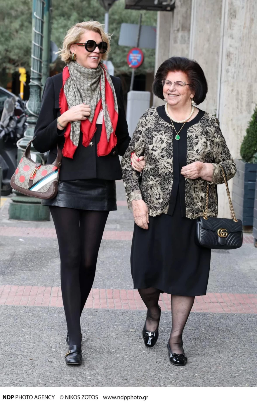 Η Σάσα Σταμάτη με την μητέρα της, Κατίνα