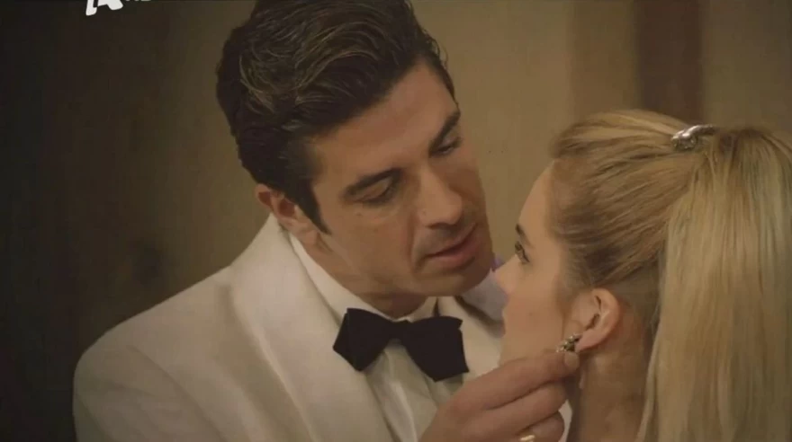 Ο Σίμος και η Αμαλία από τον Παράδεισο των Κυριών