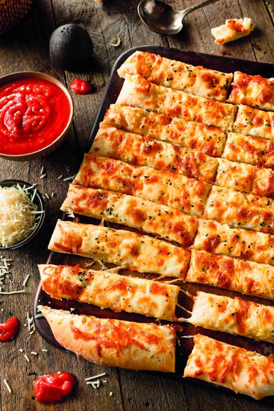 Το αποτέλεσμα της συνταγής μας για σκορδόψωμο