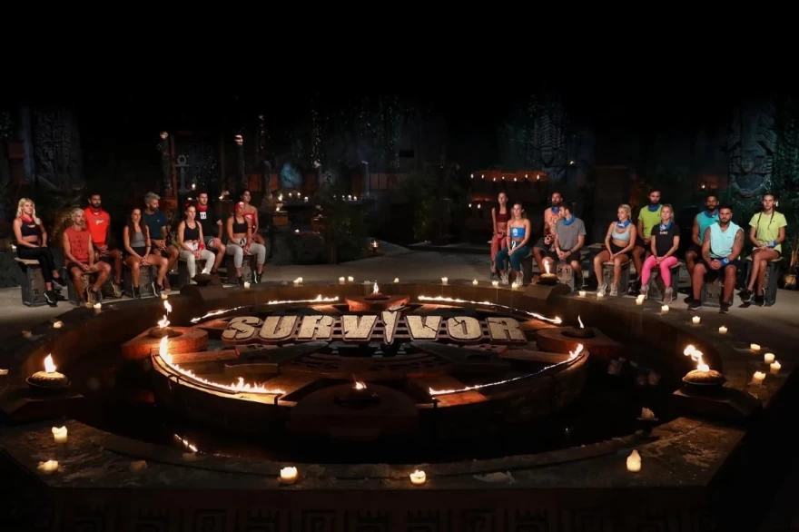 Μπλε και διάσημοι από το Survivor