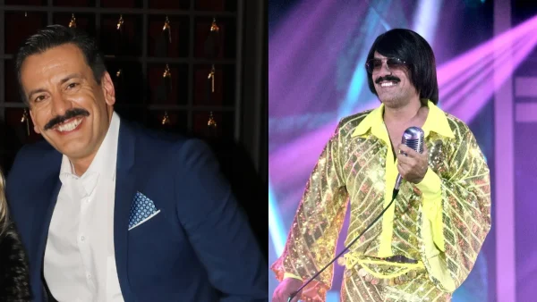 Θάνος Κιούσης: Σπάνια κοινή έξοδος με τη σύζυγό του - Ξανθιά με κόκκινες γόβες, γούνα και φόρεμα όλο παγιέτα