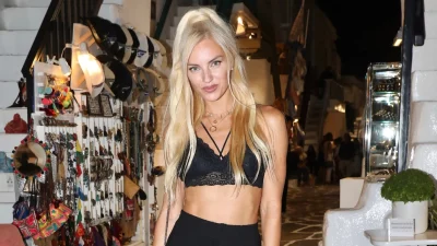 Τζούλια Νόβα - Λιώνει για την κόρη της: «Θα κάψει καρδιές μεγαλώνοντας»