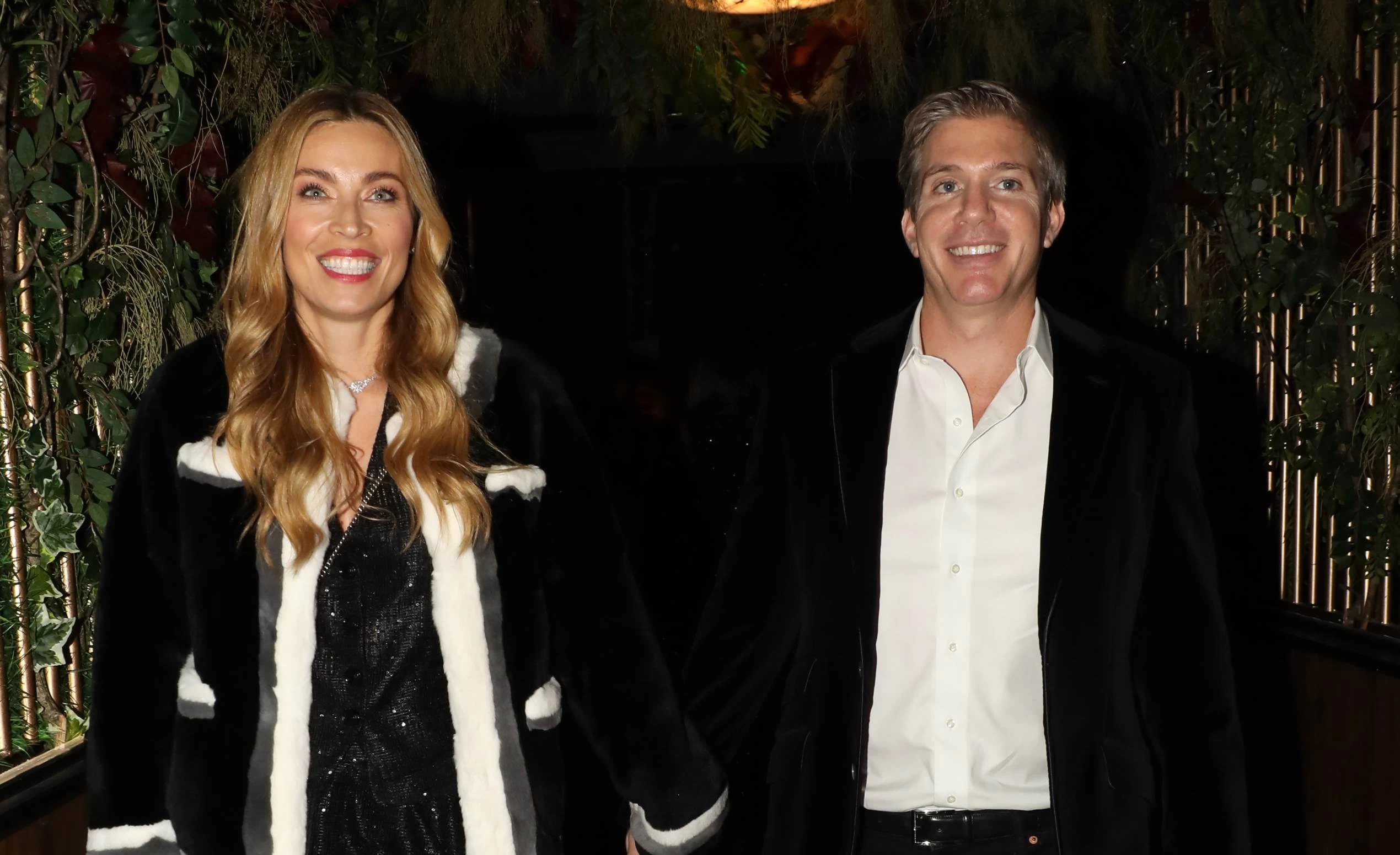 Μαριέττα Χρουσαλά & Λέων Πατίτσας: Χειμερινή εξόρμηση στις Ελβετικές Άλπεις για σκι - Παιχνίδια στα χιόνια για το ερωτευμένο ζευγάρι