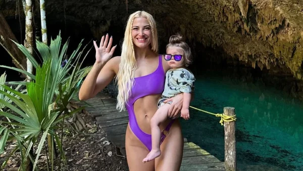 Ιωάννα Τούνη: Με μαγιό και τον Πάρη στην αγκαλιά σε νέα στιγμιότυπα από το Μεξικό