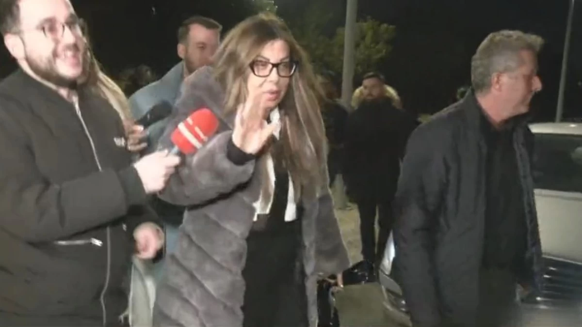 Άντζελα Δημητρίου: Έτρεξε άρον άρον μακριά από τις κάμερες - Η πρώτη αντίδραση μετά το βέτο που άσκησε στο νυχτερινό κέντρο